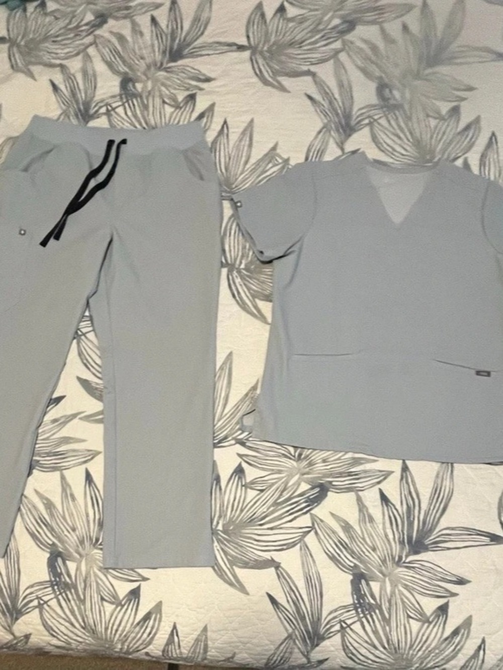 FIGS Technical Collection Scrub Set Chambray Casma top Kade bottoms